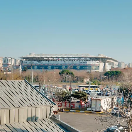 Newly Constructed In Kadikoy Quake-resistant Apartment